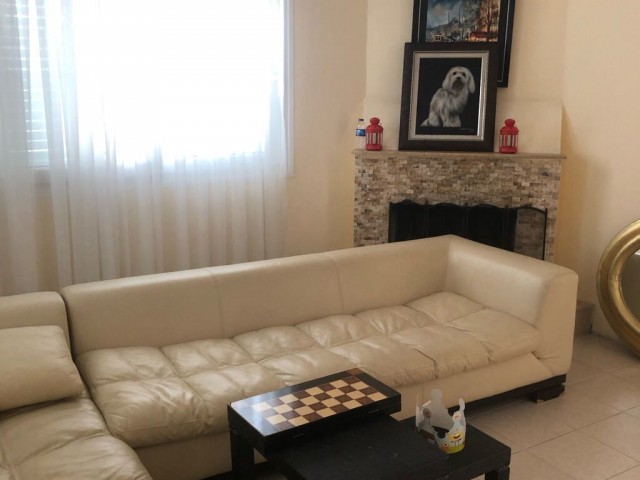 3 + 1 DETACHED VILLA FOR RENT WITH FULL FURNITURE WITH DETACHED POOL IN THE CENTER OF KYRENIA.. ** 