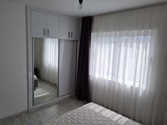 LEFKOŞA/DEREBOYU NDA FULL EŞYALI KİRALIK 3+1 DAİRE..