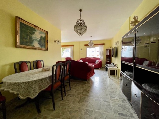 3+ 1 APARTMENT WITH ELEVATOR FOR SALE IN THE MIDDLE OF DEREBOYU IN NICOSIA/KÖŞLÜÇIFTLIK..0533 859 21 66 ** 