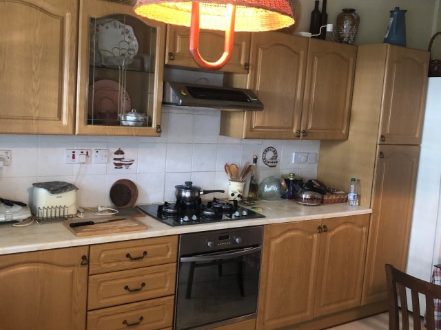 3+1 WOHNUNG ZUM VERKAUF MIT GEWERBLICHER GENEHMIGUNG HINTER DEM STRANDPARK IN NIKOSIA KIOSK..0533 859 21 66 ** 