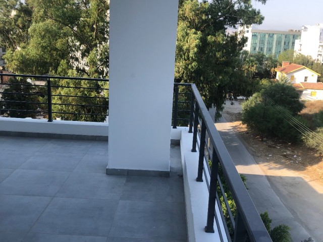 ORTAKÖY DE TÜRK KOÇANLI SATILIK 2+1 PENTHOUSE..