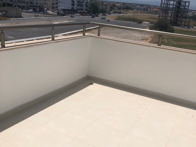 KOMPLETT EINGERICHTETES 2 + 1 PENTHOUSE ZUM VERKAUF IN ORTAKÖY.. ** 