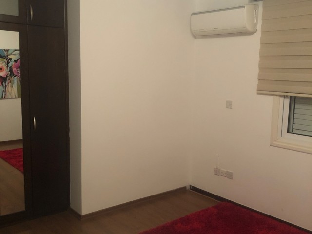 3+1 WOHNUNG IN EINEM KOMPLETT EINGERICHTETEN DUPLEX ZUR MIETE IN NIKOSIA / MERIT HOTEL ZURÜCK.. ** 