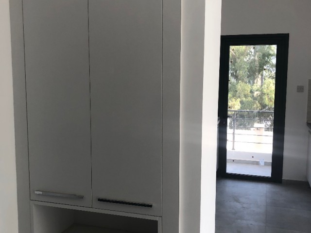 3+1 WOHNUNG ZUM VERKAUF IN ORTAKÖY/NIKOSIA SEHR PRIVAT..0533 859 21 66 ** 