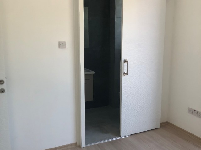 3+1 WOHNUNG ZUM VERKAUF IN ORTAKÖY/NIKOSIA SEHR PRIVAT..0533 859 21 66 ** 