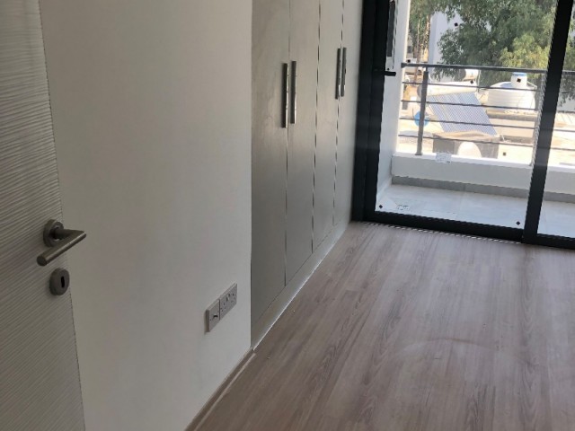 3+1 WOHNUNG ZUM VERKAUF IN ORTAKÖY/NIKOSIA SEHR PRIVAT..0533 859 21 66 ** 