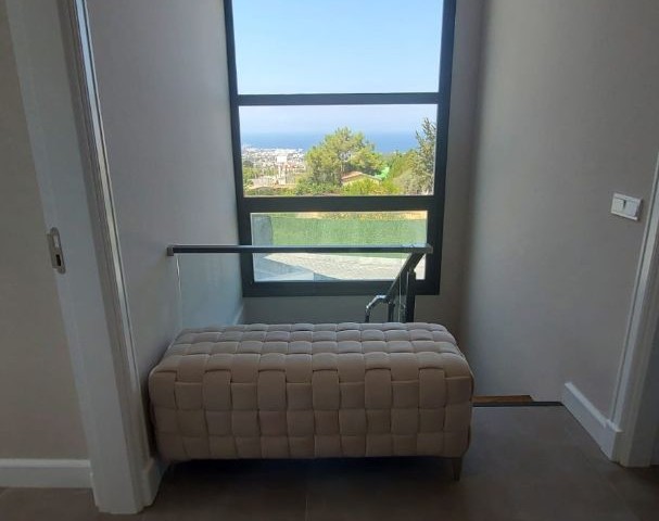 AMG Immobilien tan Kyrenia Bellapais te zu vermieten 4+1 Lu Llogara Villa ** 