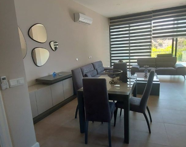 AMG Immobilien tan Kyrenia Bellapais te zu vermieten 4+1 Lu Llogara Villa ** 