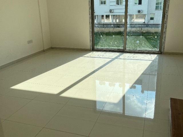 Flat For Sale in Küçük Kaymaklı, Nicosia