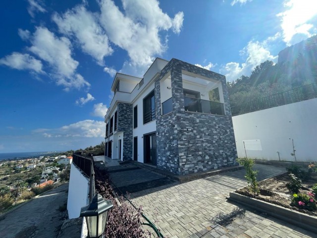 Villa For Sale in Karşıyaka, Kyrenia