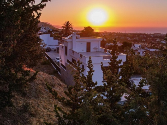 Villa Kaufen in Karşıyaka, Kyrenia