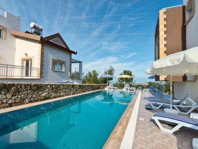 ✨✨✨✨ PRIVATER POOL PRIVATER GARTEN GROSSE TERRASSE VILLA, DIE DIEJENIGEN FASZINIEREN WIRD, DIE SIE SEHEN✨ VOLL MÖBLIERTE VILLA MIT 4 SCHLAFZIMMERN ZUR MIETE IN ÇATALKÖY REGION✨ ✨ 