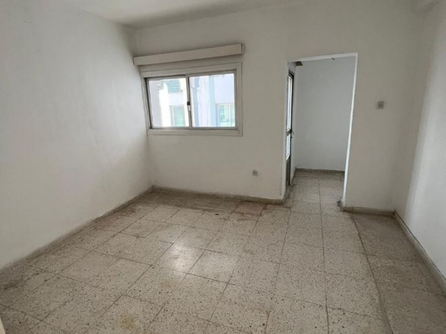 Flat For Sale in Yenişehir, Nicosia