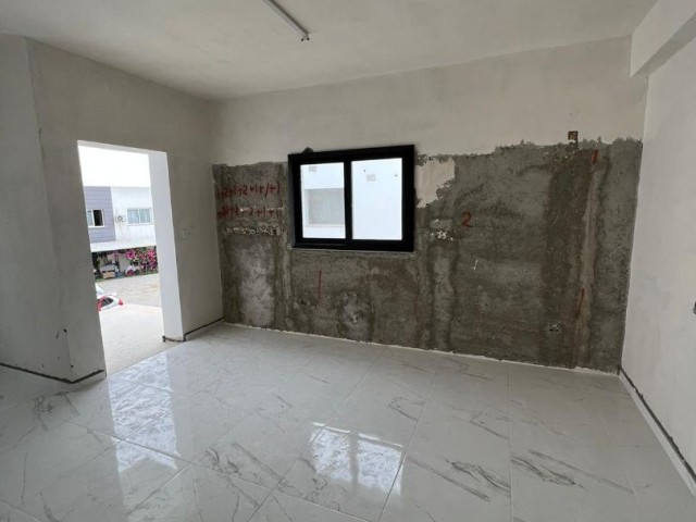 LEFKOŞA/DUMLUPINAR DA 115 M2 TÜRK KOÇANLI SIFIR SATILIK 3+1 DAİRE ..İLETİŞİM- 05338555472