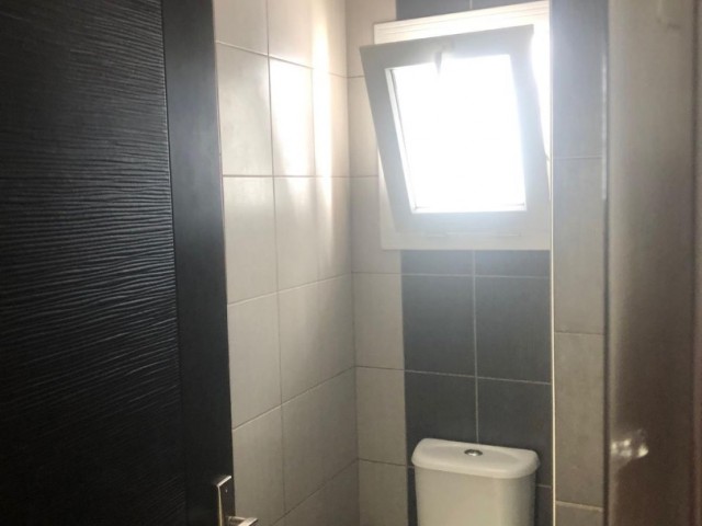 Flat To Rent in Girne Merkez, Kyrenia