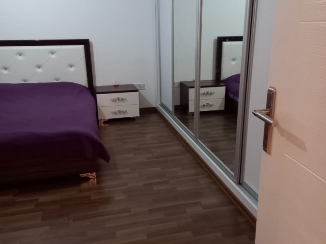 3+1 WOHNUNG ZU VERKAUFEN MIT EIGENEM SCHLAFZIMMER IN ORTAKOY/LEFKOŞA MIT TÜRKISCHEM AUFZUG. .  0533 859 21 66