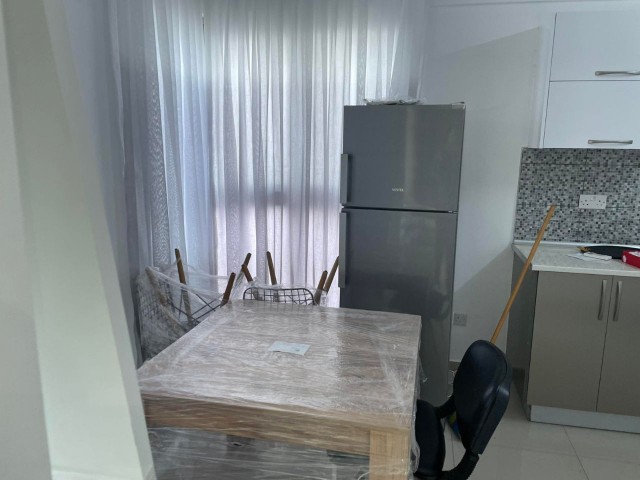 95 M2 2 + 1 OPPORTUNITY APARTMENT ON THE 2ND FLOOR OF A FULLY FURNISHED AND WELL-MAINTAINED ELEVATOR BUILDING CLOSE TO EVERYWHERE IN THE MOST POPULAR NEIGHBORHOOD IN THE CENTER OF GUINEA. . BLACK DISHWASHER IN THE KITCHEN, BUILT-IN SET, LARGE WARDROBE IN THE BEDROOM, AIR CONDITIONING IN EVERY ROOM