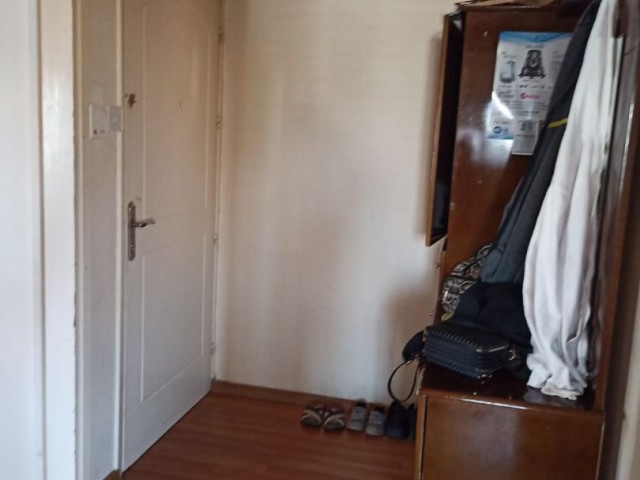 3+1 flat for sale in Nicosia Küçük Kaymaklı