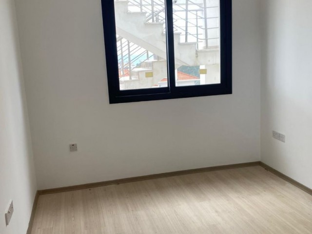 2+1 flat for sale in KYRENIA Lap