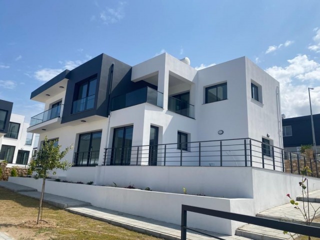 4+1 - 3+1 UND TRIPLEX CHANCE VILLA ZUM VERKAUF IN BEYLERBEYI, EINEM DER NEZİH-WOHNGEBIETE VON KYRENIA !!! 0542 889 57 73