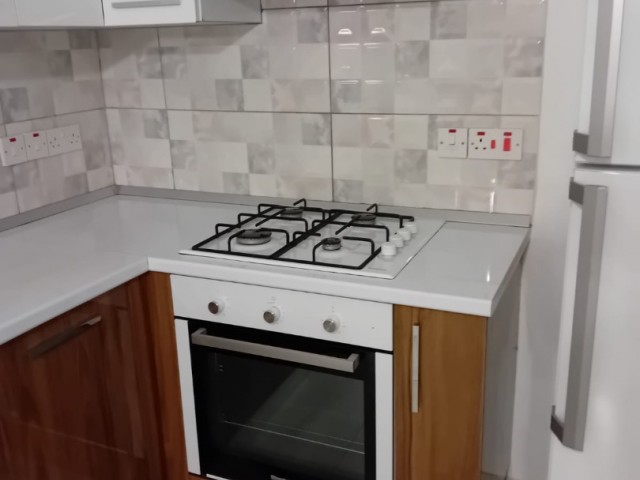 2+1 flat for rent in Küçük Kaymaklı