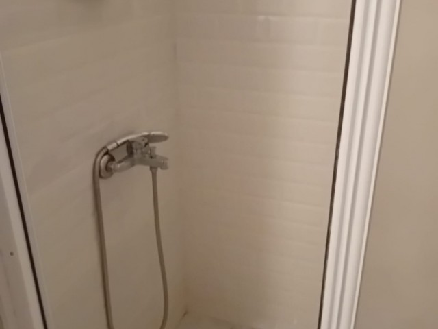 2+1 flat for rent in Küçük Kaymaklı