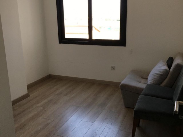 2+1 flat for sale in Nicosia Küçük Kaymaklı