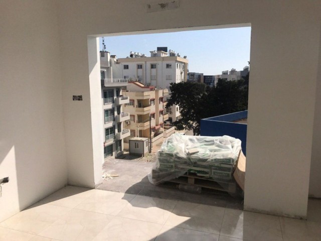Квартира 2 + 1 с турецким мужем на продажу в районе Фамагуста Сакарья ** 