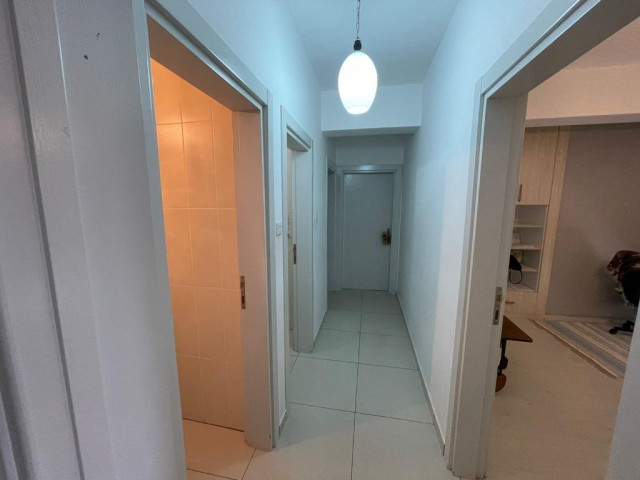 KUZEY KIBRIS, MAĞUSA, GÜLSEREN BÖLGESİNDE, SATILIK 3+1 GENİŞ  APT DAİRESİ