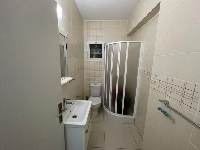 3 + 1 GERÄUMIGE APT WOHNUNG ZUM VERKAUF IN FAMAGUSTA, NORDZYPERN ** 