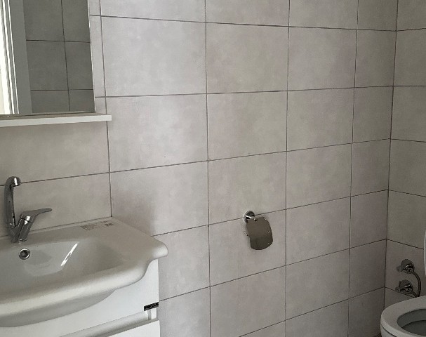 SPACIOUS AND SPACIOUS 3+1 FLAT FOR SALE IN FAMAGUSA ÇANAKKALE