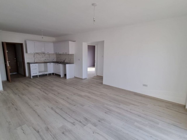 FAMAGUSA, CENTRAL DHIÇ CANNOT BE MISSED 2+1 OPPORTUNITY FLAT FOR SALE