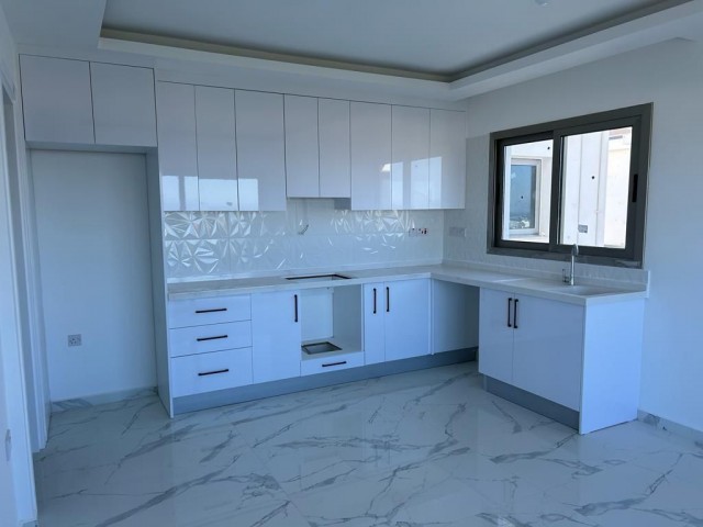 KUZEY KIBRIS GİRNE ALSANCAK BÖLGESİ SATILIK 2+1 DAİRE 