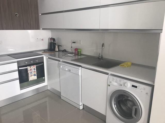 NORDZYPERN FAMAGUSA REGION SAKARYA GOLDEN RESIDENCE 2+1 KOMPLETT MÖBLIERTE WOHNUNG ZU VERKAUFEN