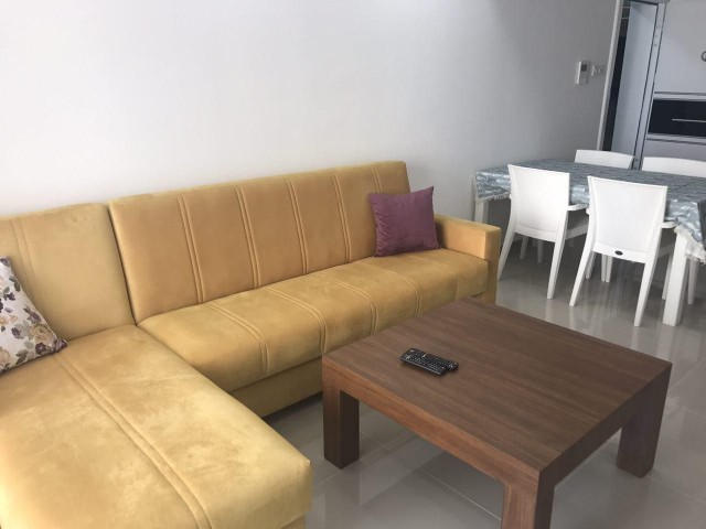 NORDZYPERN FAMAGUSA REGION SAKARYA GOLDEN RESIDENCE 2+1 KOMPLETT MÖBLIERTE WOHNUNG ZU VERKAUFEN