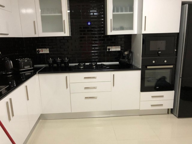 2+1 FLAT FOR SALE IN YENİBOĞAZİÇİ