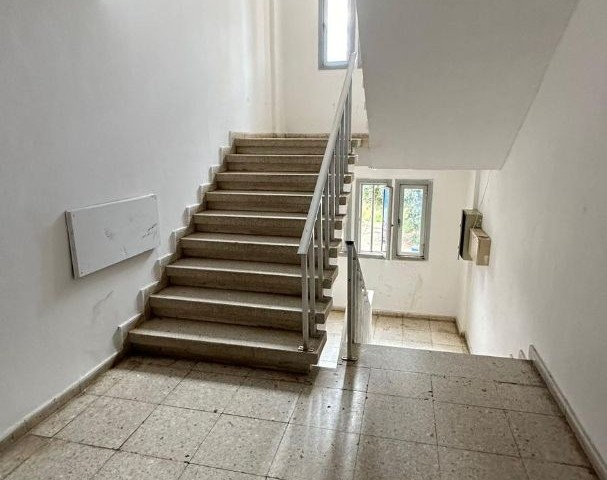 KUZEY KIBRIS GAZİMAĞUSA SAKARYA BÖLGESİ SATILIK 2+1 DAİRE 