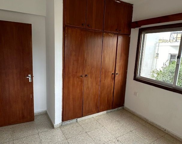 KUZEY KIBRIS GAZİMAĞUSA SAKARYA BÖLGESİ SATILIK 2+1 DAİRE 