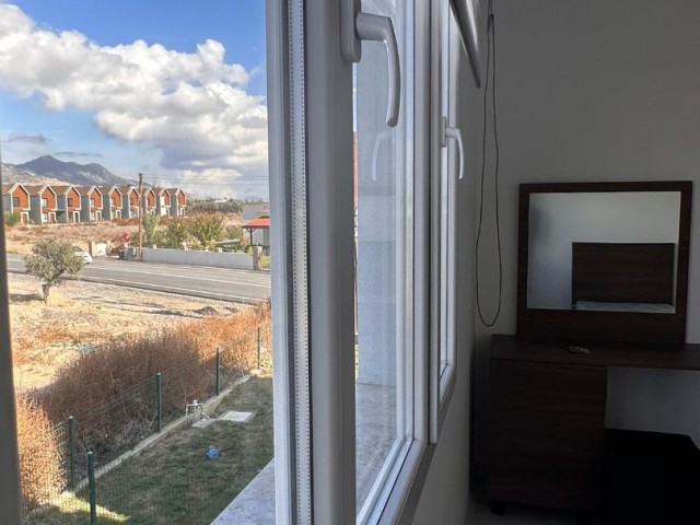 2+1 brandneue, voll möblierte Villa zur Miete in Nikosia/Minareliköy (Sardunya Konakları34)