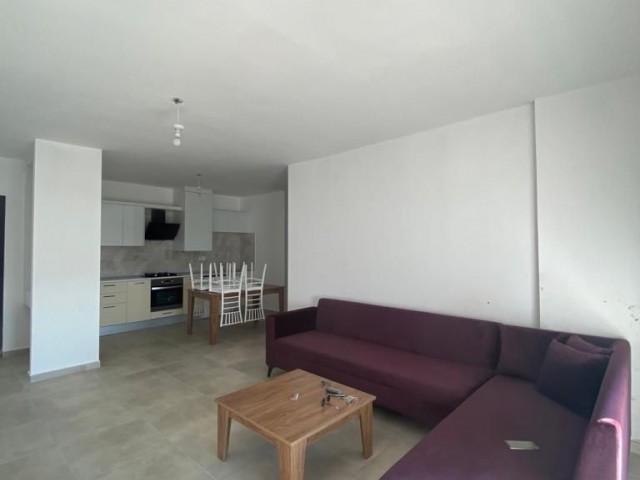 2+1 آپارتمان مبله لوکس برای اجاره در پروژه لیمون کانتری 34 در نیکوزیا دگیرمنلیک، با یک حمام و اتاق رختکن کامل