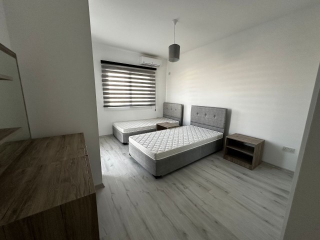 LEFKOŞA MİNARELİKÖY MILL HOMES 34  PROJESİNDE 3+1 LÜX EŞYALI EBEVEYN BANYOLU, GİYİNME ODALI KİRALIK DAİRELER