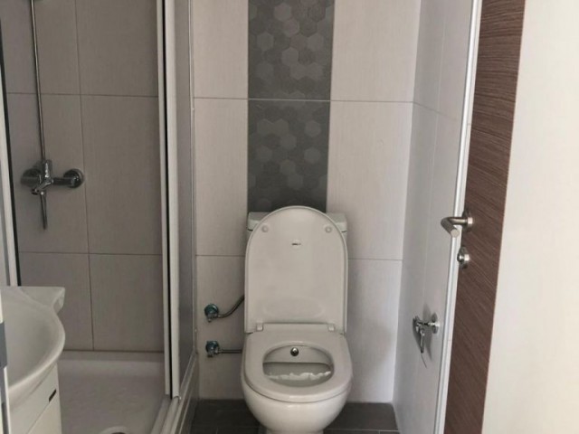 Flat To Rent in Aşağı Girne, Kyrenia