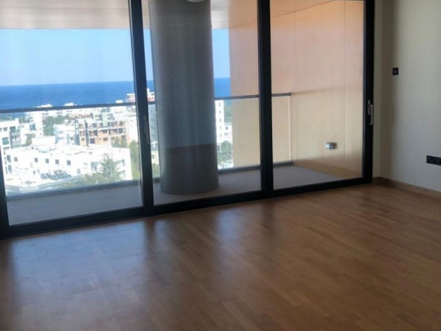 Penthouse Kaufen in Girne Merkez, Kyrenia