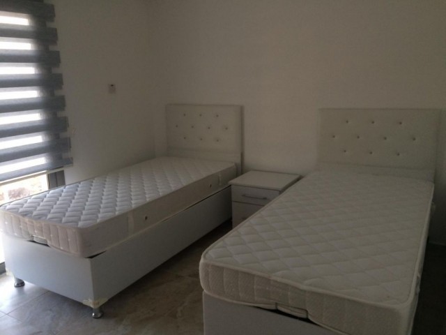 Flat To Rent in Karaoğlanoğlu, Kyrenia