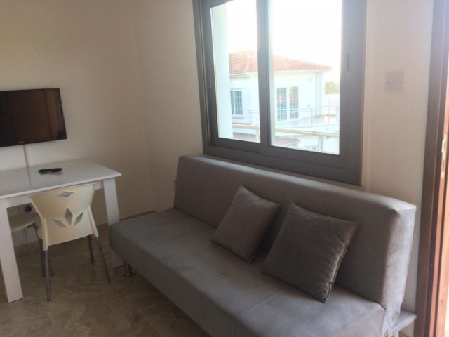 Flat To Rent in Karaoğlanoğlu, Kyrenia