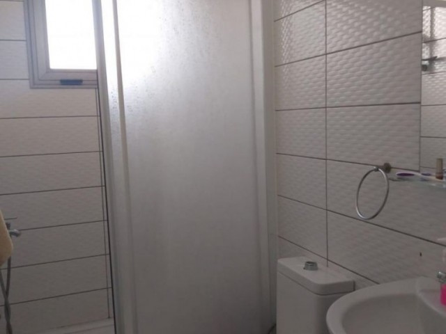 Flat To Rent in Karaoğlanoğlu, Kyrenia