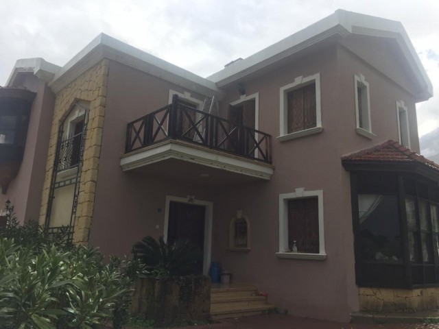 Villa For Sale in Karşıyaka, Kyrenia