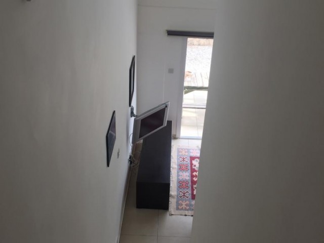 Flat To Rent in Karaoğlanoğlu, Kyrenia