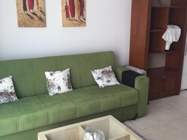 Flat To Rent in Karaoğlanoğlu, Kyrenia