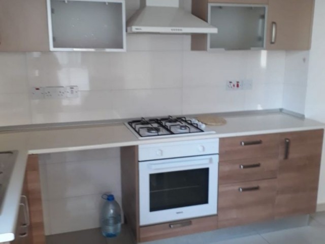 Flat To Rent in Girne Merkez, Kyrenia